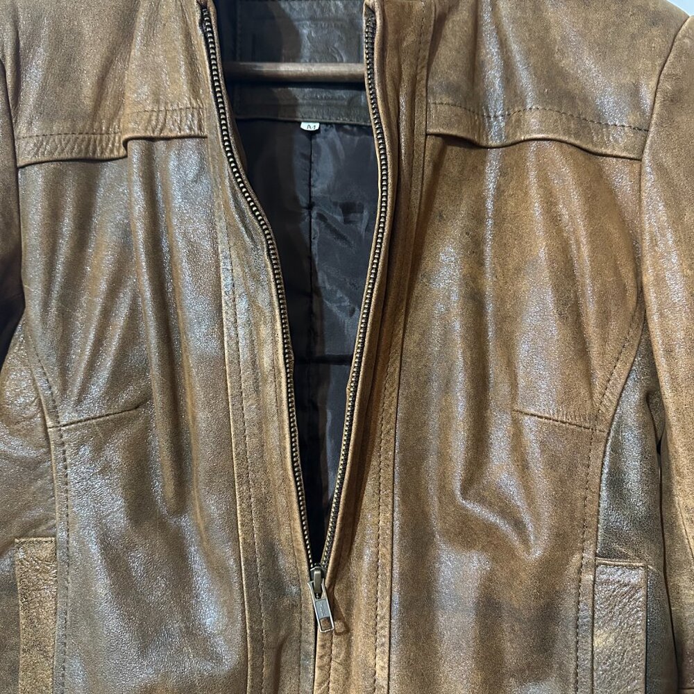 Leather jacket - Picture 4 of 6
